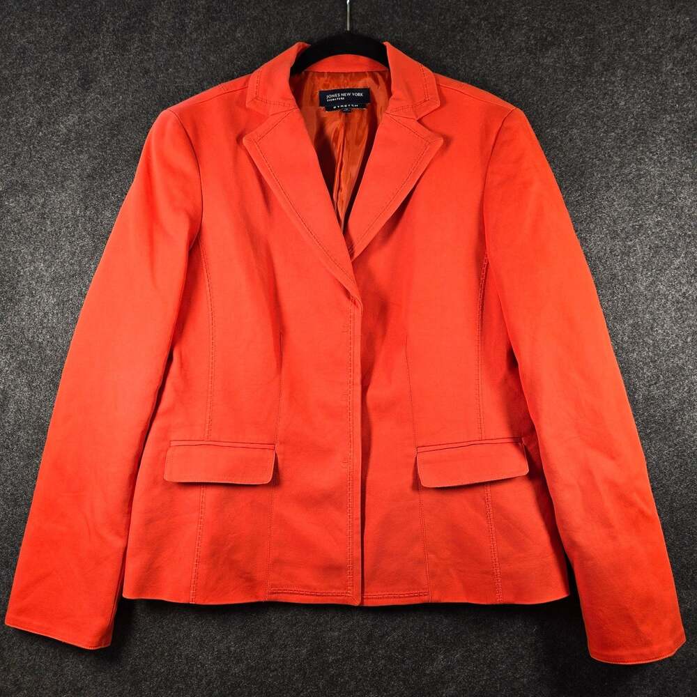 Jones New York Signature Blazer Sz 12 Snap Front and Cuff Ladder Stitch Detail